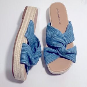 Lucky  brand 1.5” platforms